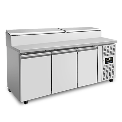 Saladette | 3 Doors (1/1 GN) | Top 8× 1/3 GN | +2°C to +8°C | Forced Cooling | Flip Lids