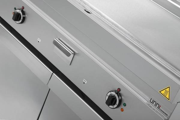 Elektrische Bakplaat – 1/3 Geribbeld – E65GP30B-G