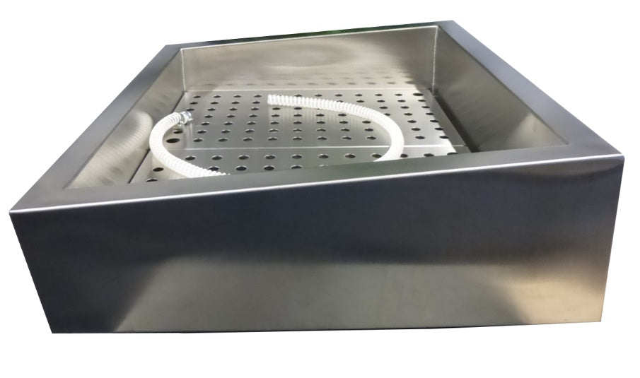 GEMAHLENES EIS BEHÄLTER SCHIEF 1/1 GN AISI 304
WASSERHAHN AN DER BEDIENUNG SEITE